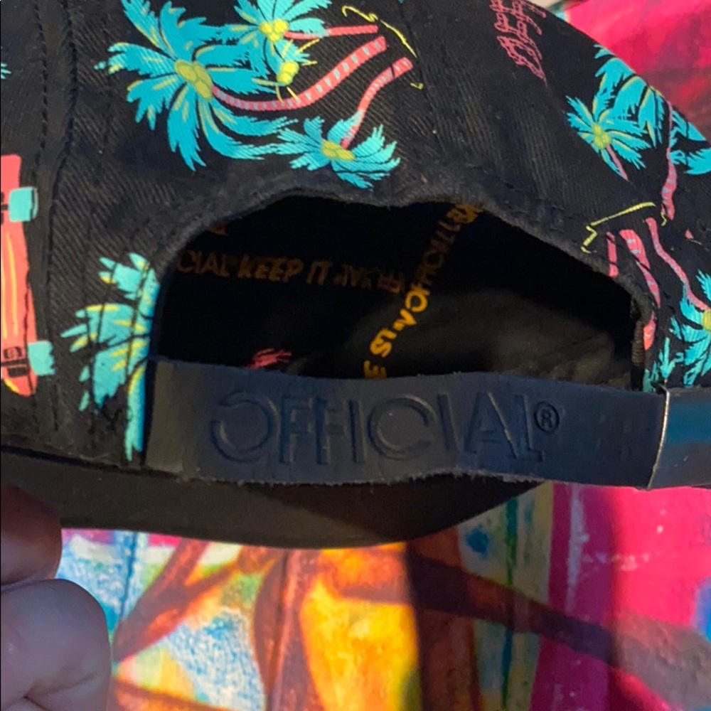 OFFICIAL 5 panel strap back hat - Picture 3 of 5